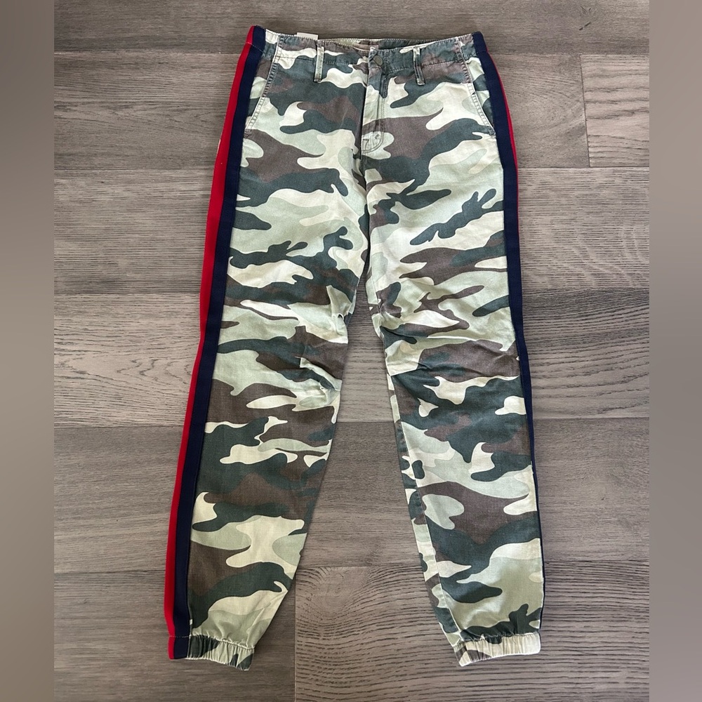 MOTHER Camo Cargo Pants